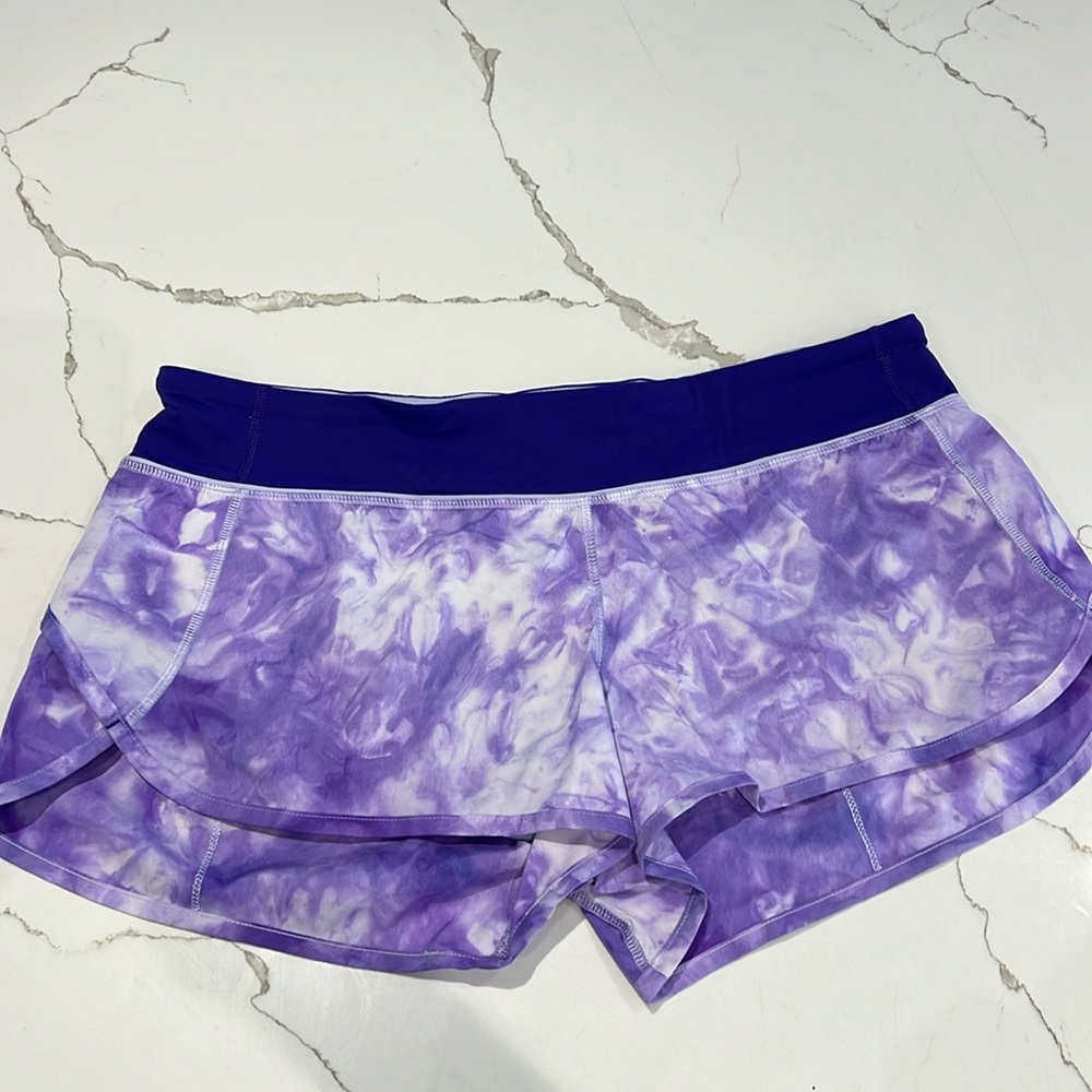 Lululemon SPEED short size 10